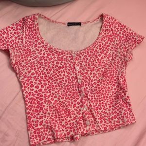 Brandy Melville scoop neck pink cheetah print
